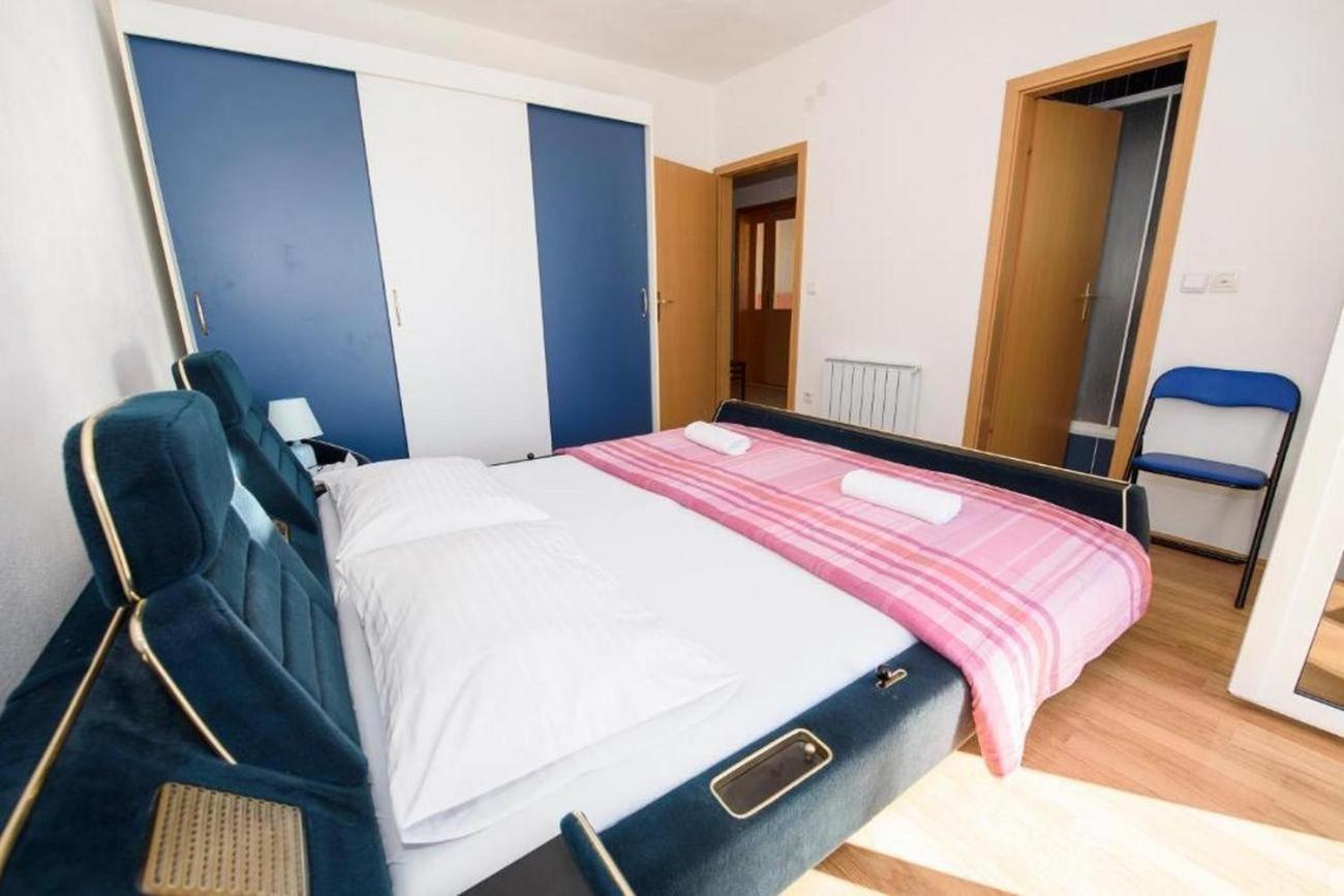 Apartments By The Sea Suhi Potok, Omis - 14555 Jesenice  Chambre photo