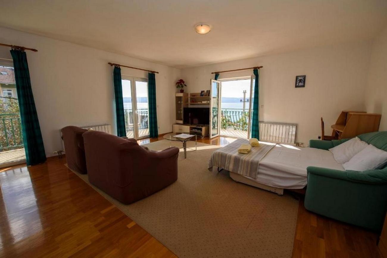 Apartments By The Sea Suhi Potok, Omis - 14555 Jesenice  Extérieur photo